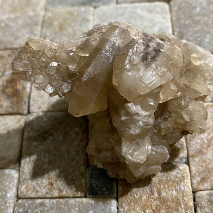 CALCITE : TOM MAWR QUARRY, PENTYRCH, WALES  72g. MF5327