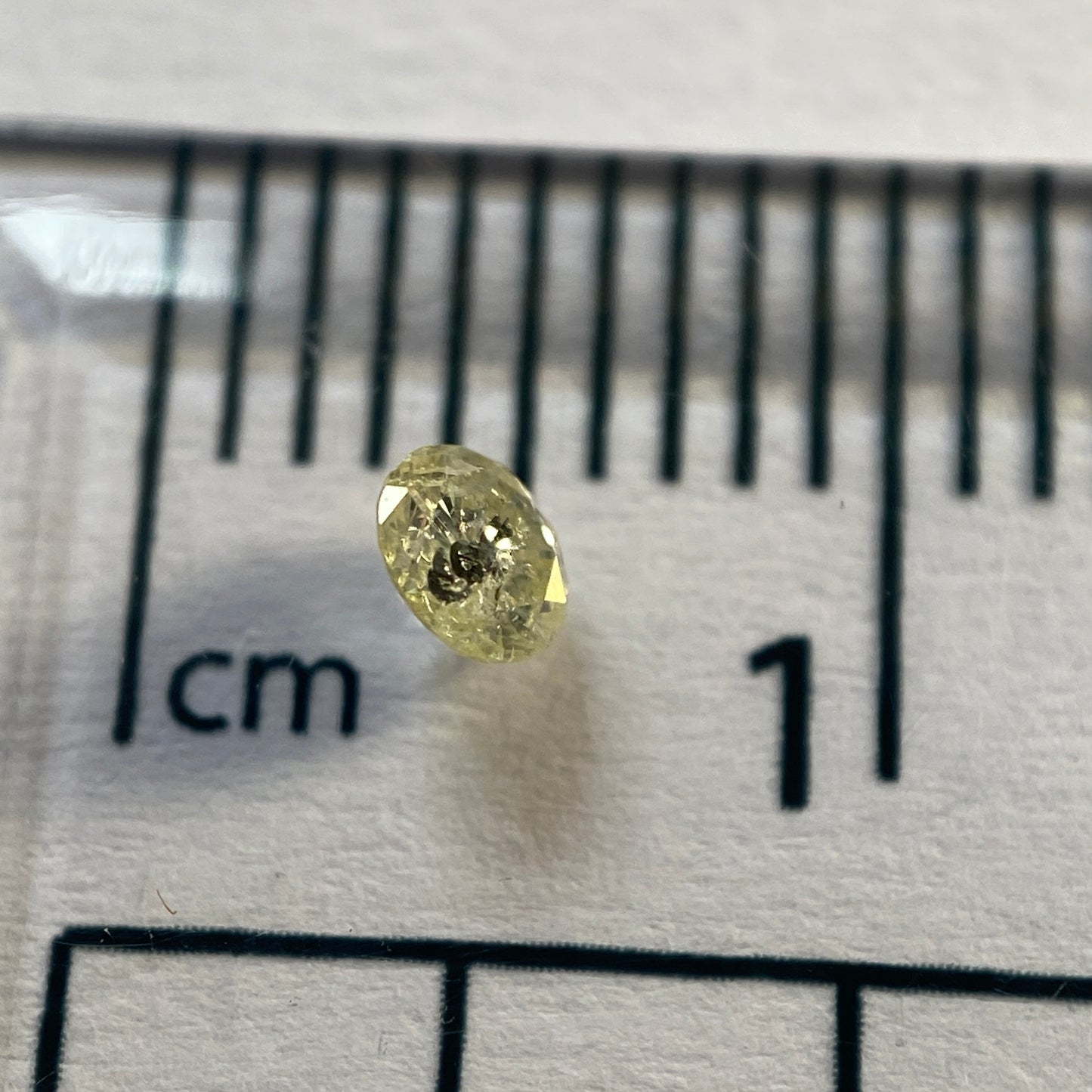 DIAMOND GEMSTONE NATURAL MINED - TINY 0.12Ct.  CAMEROON. MFG4243