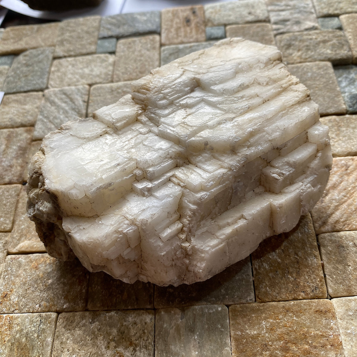 CALCITE : TORR WORKS QUARRY, CRANMORE, MENDIP, SOMERSET  329g MF5329