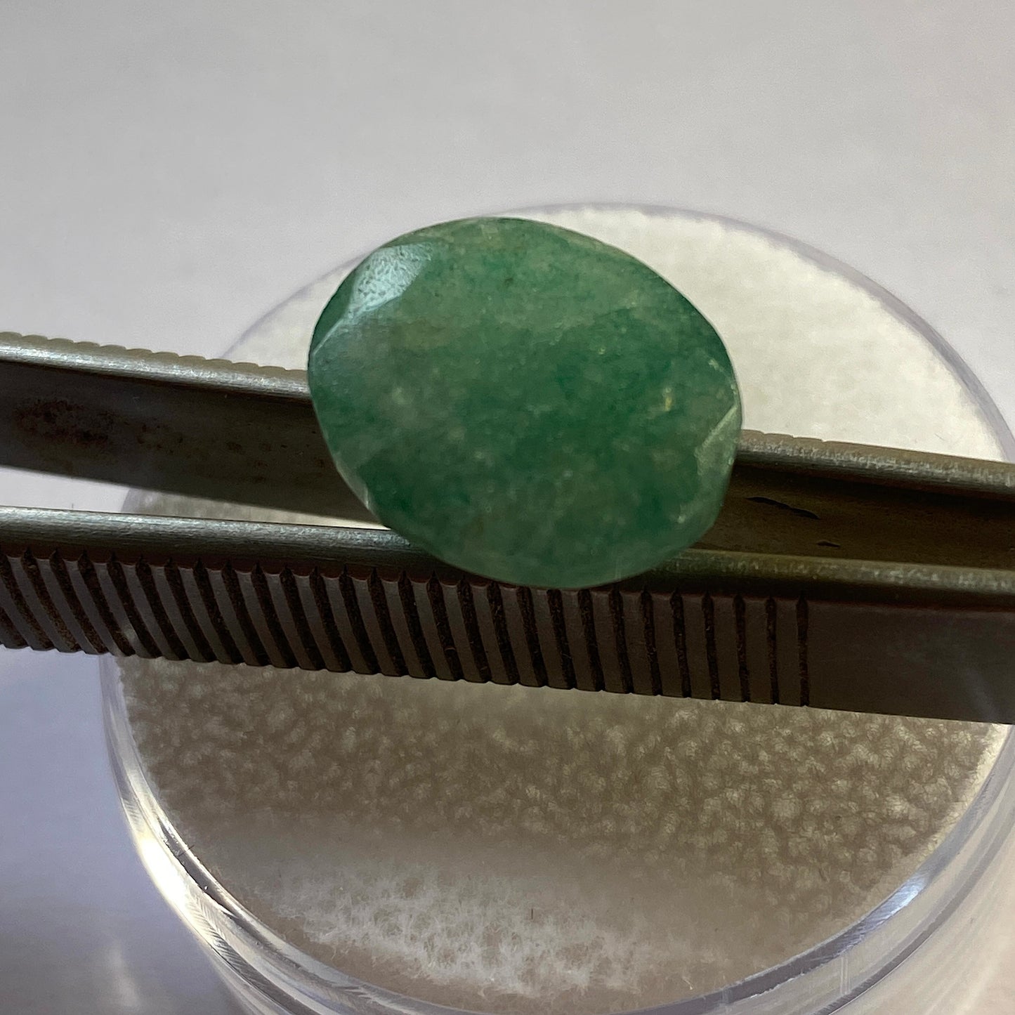 EMERALD BERYL GEMSTONE NATURAL MINED - ZAMBIA. 9.00Ct. MFG2181