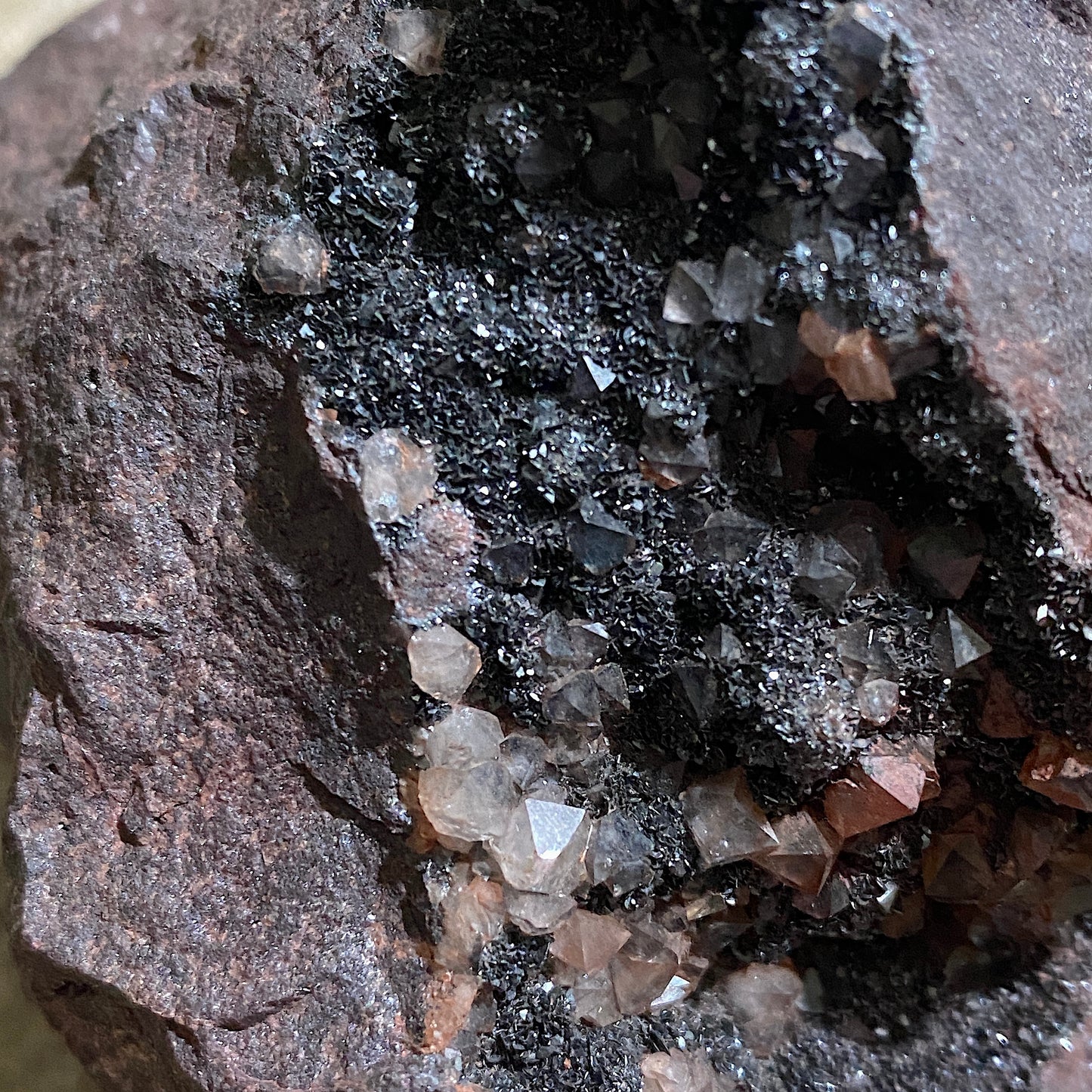 SPECULARITE HEMATITE : BECKERMET MINE, HAILE, CUMBRIA, ENGLAND 468g MF4617