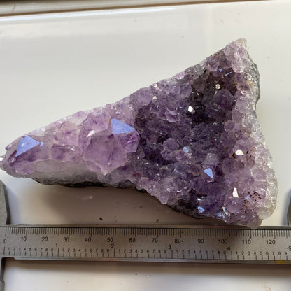 AMETHYST QUARTZ ATTRACTIVE PIECE FROM RIO GRANDE DO SUL, BRAZIL 273g MF1446