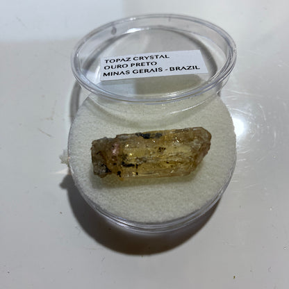 TOPAZ CRYSTAL : OURO PRETO, MINAS GERAIS, BRAZIL  21.30Ct. MF5343