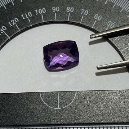 AMETHYST QUARTZ NATURAL GEMSTONE - BAHIA, BRAZIL. 2.58Ct. MFG5179