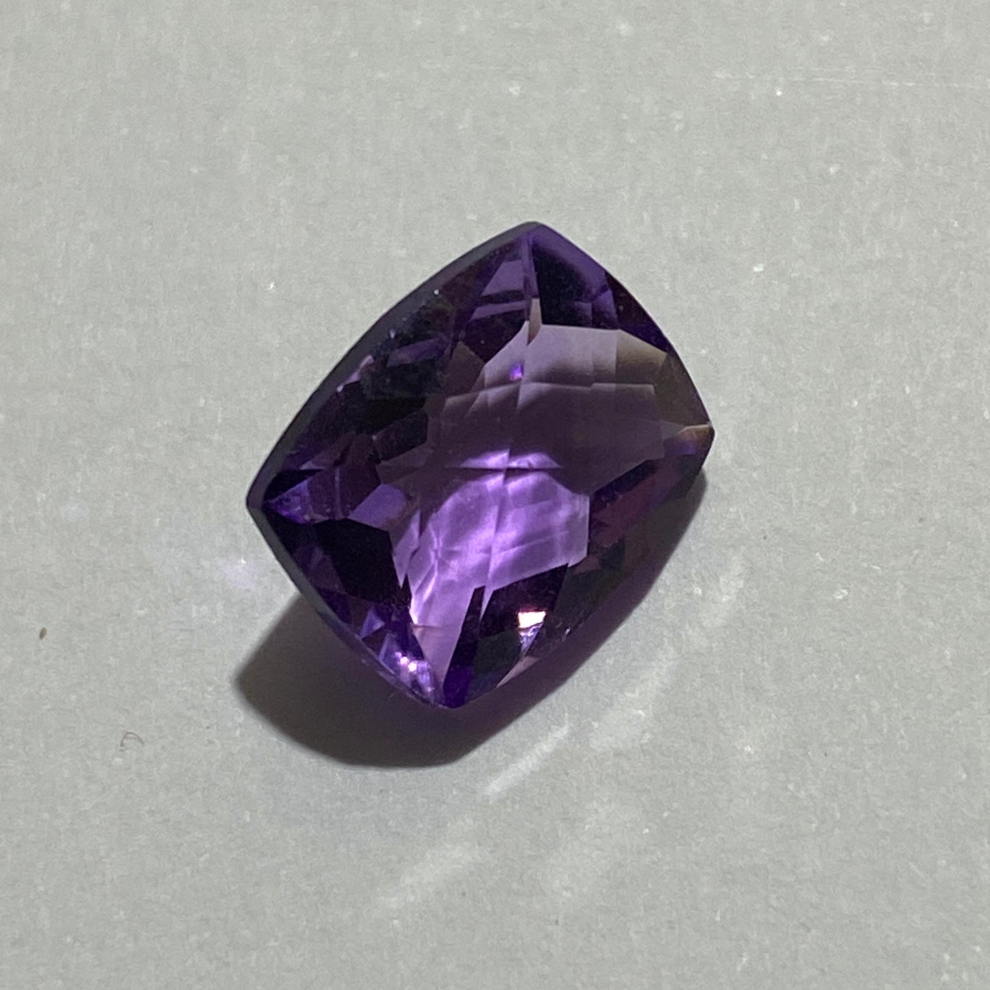 AMETHYST QUARTZ NATURAL GEMSTONE - BAHIA, BRAZIL. 2.58Ct. MFG5179