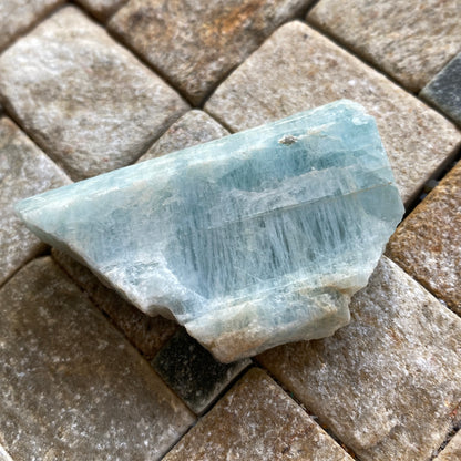 AQUAMARINE BERYL DRILL CORE SPECIMEN - SHIGAR, PAKISTAN. 19g MF3743