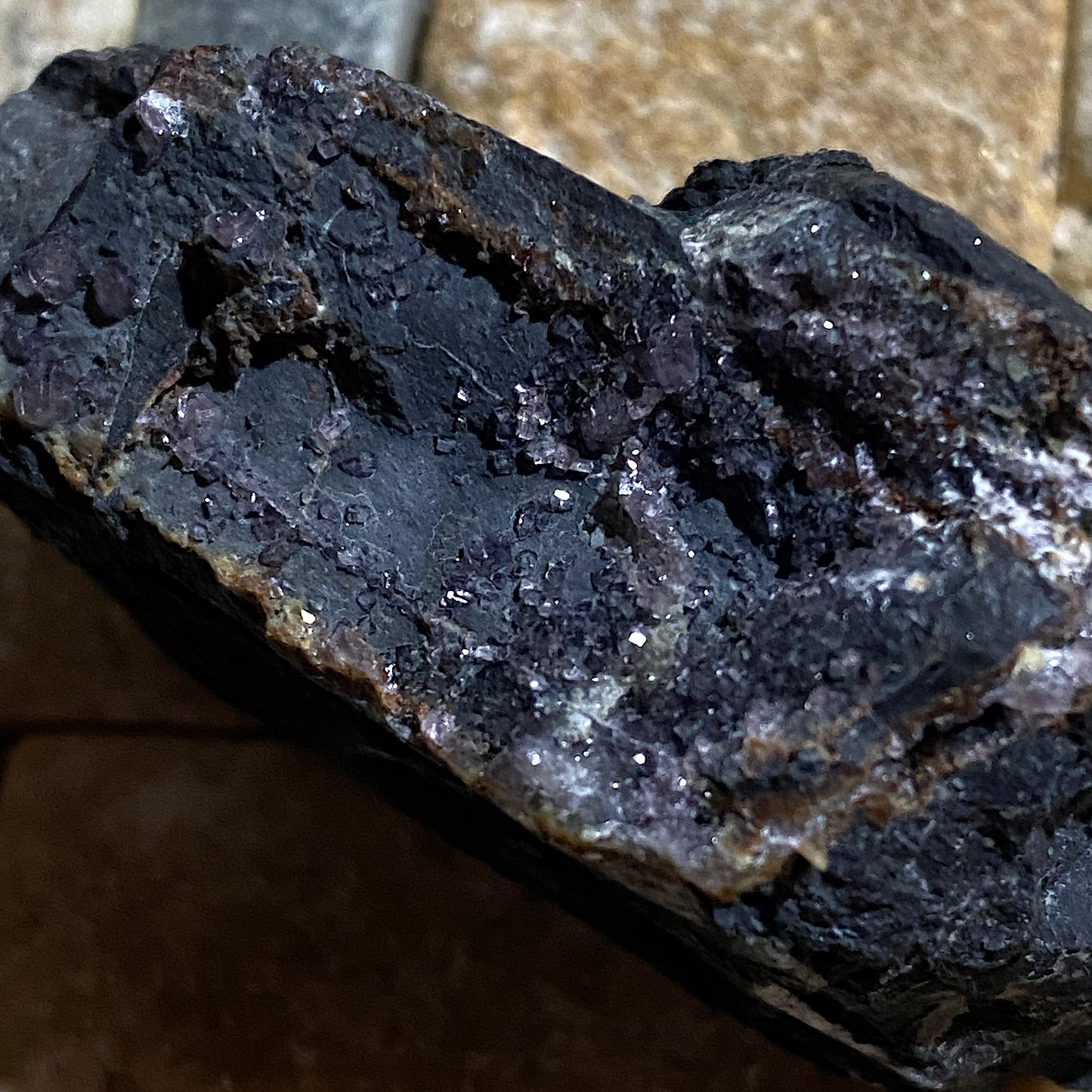 FLUELLITE/METAVARISCITE ON MATRIX : AZCARTE QUARRY, SPAIN 31g MF4684