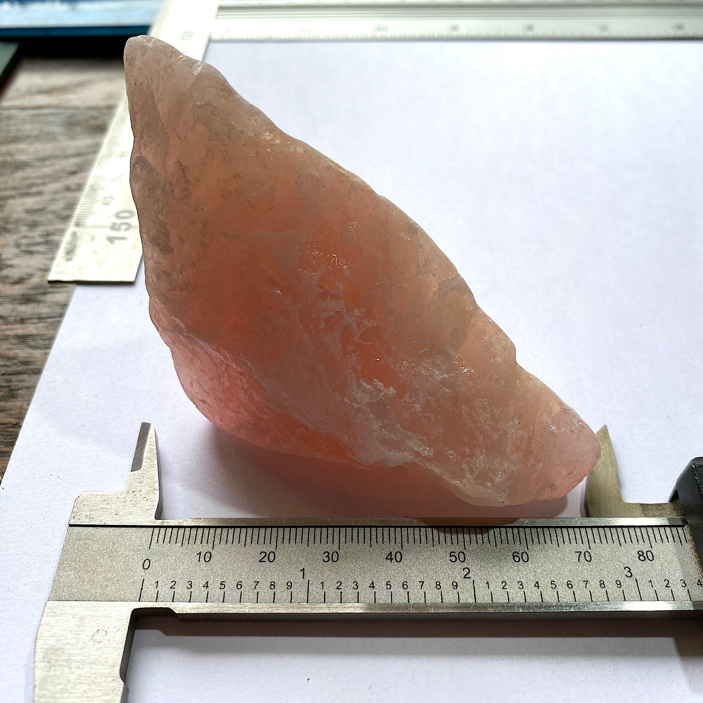 ROSE QUARTZ -SAPULAIA DO NORTE, GALLELA, MINAS GERAIS, BRAZIL 204G MF4465
