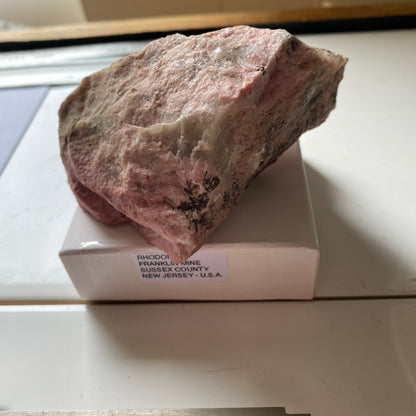 RHODONITE - FRANKLIN MINE, SUSSEX CO. NEW JERSEY, U.S.A. 439g MF4466