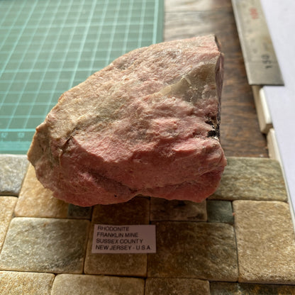 RHODONITE - FRANKLIN MINE, SUSSEX CO. NEW JERSEY, U.S.A. 439g MF4466