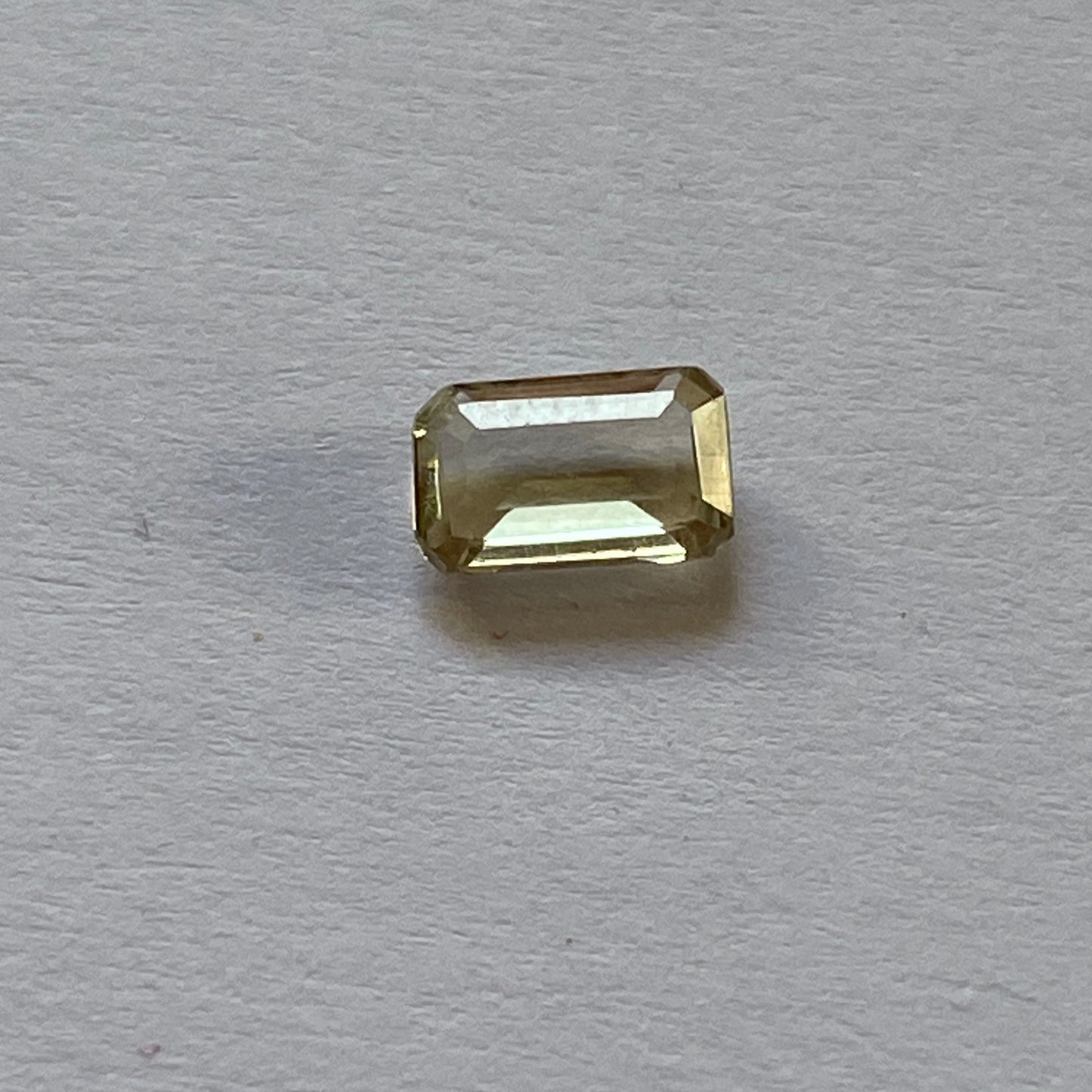 DIASPORE GEMSTONE - SELCUK DISTRICT, TURKEY. 0.58Ct MFG2214