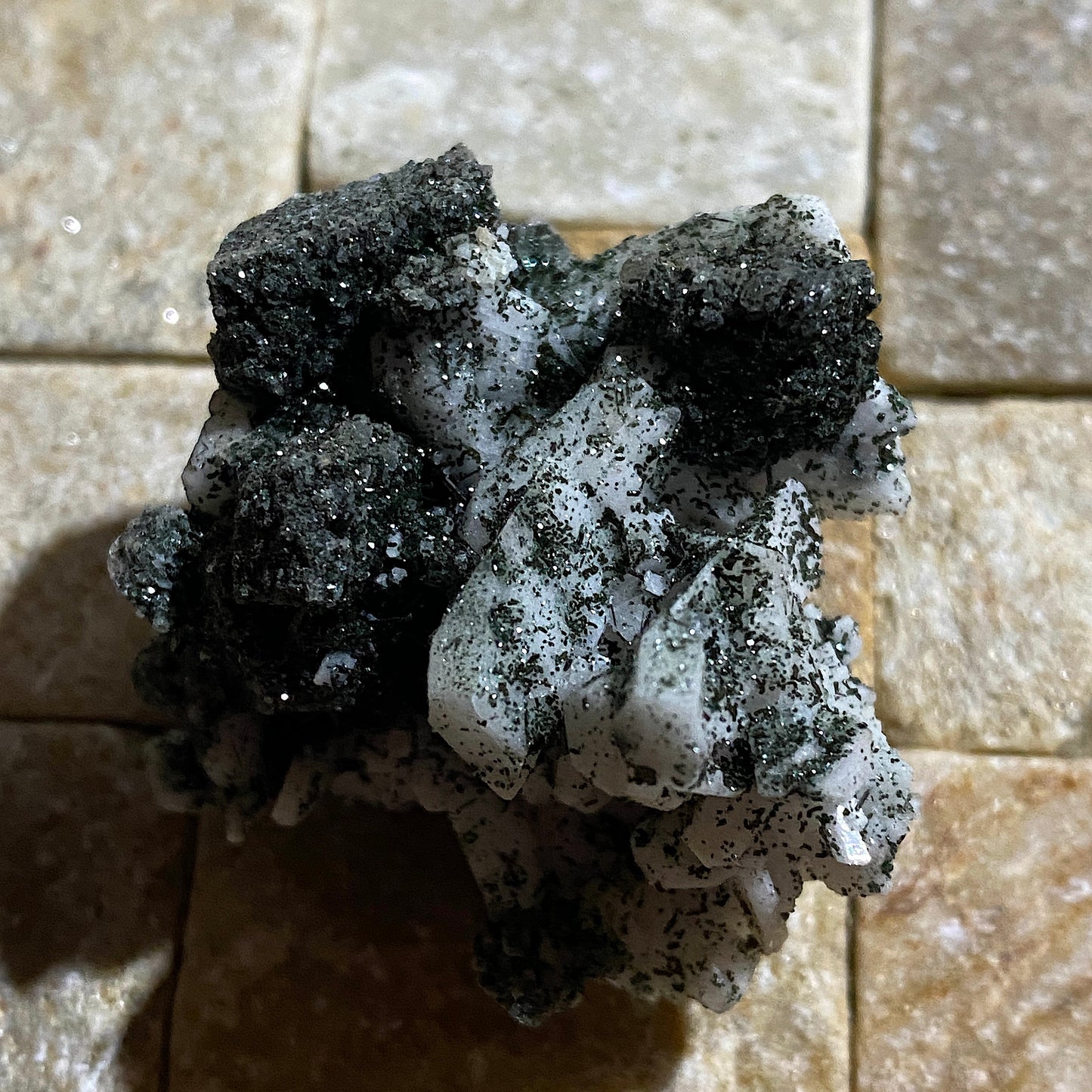 RUTILE/CHLORITE/ALBITE EXQUISITE SPECIMEN : SEEBACH VALLEY, AUSTRIA 30g MF4679