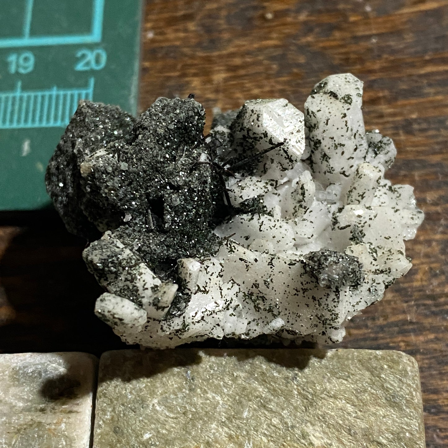 RUTILE/CHLORITE/ALBITE EXQUISITE SPECIMEN : SEEBACH VALLEY, AUSTRIA 30g MF4679