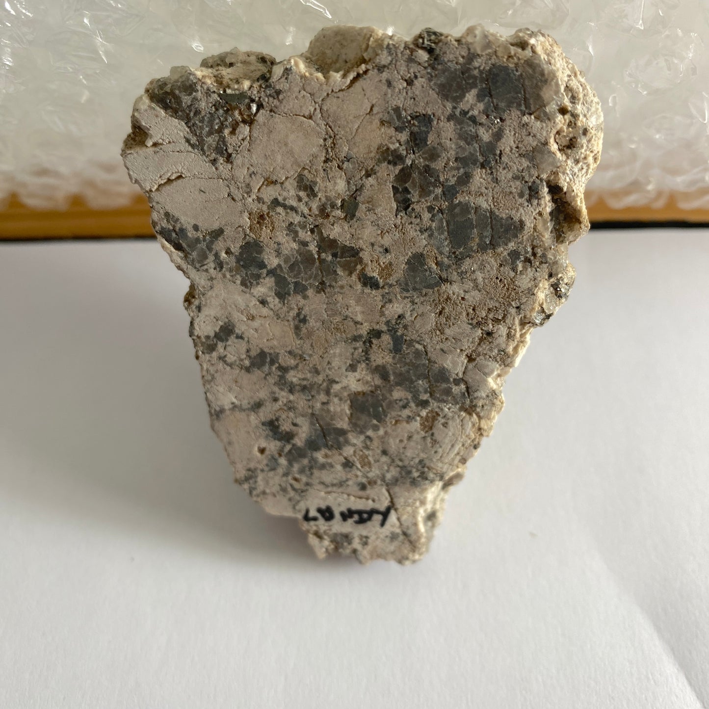 LUNDY ISLAND GRANITE BRITISH PALEOGENE VOLCANIC PROVINCE, 138g MF1451