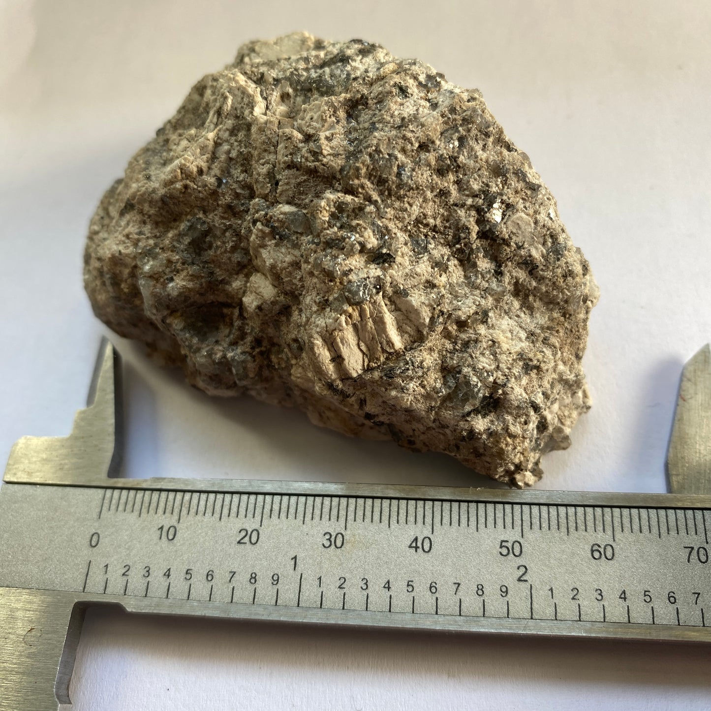 LUNDY ISLAND GRANITE BRITISH PALEOGENE VOLCANIC PROVINCE, 138g MF1451