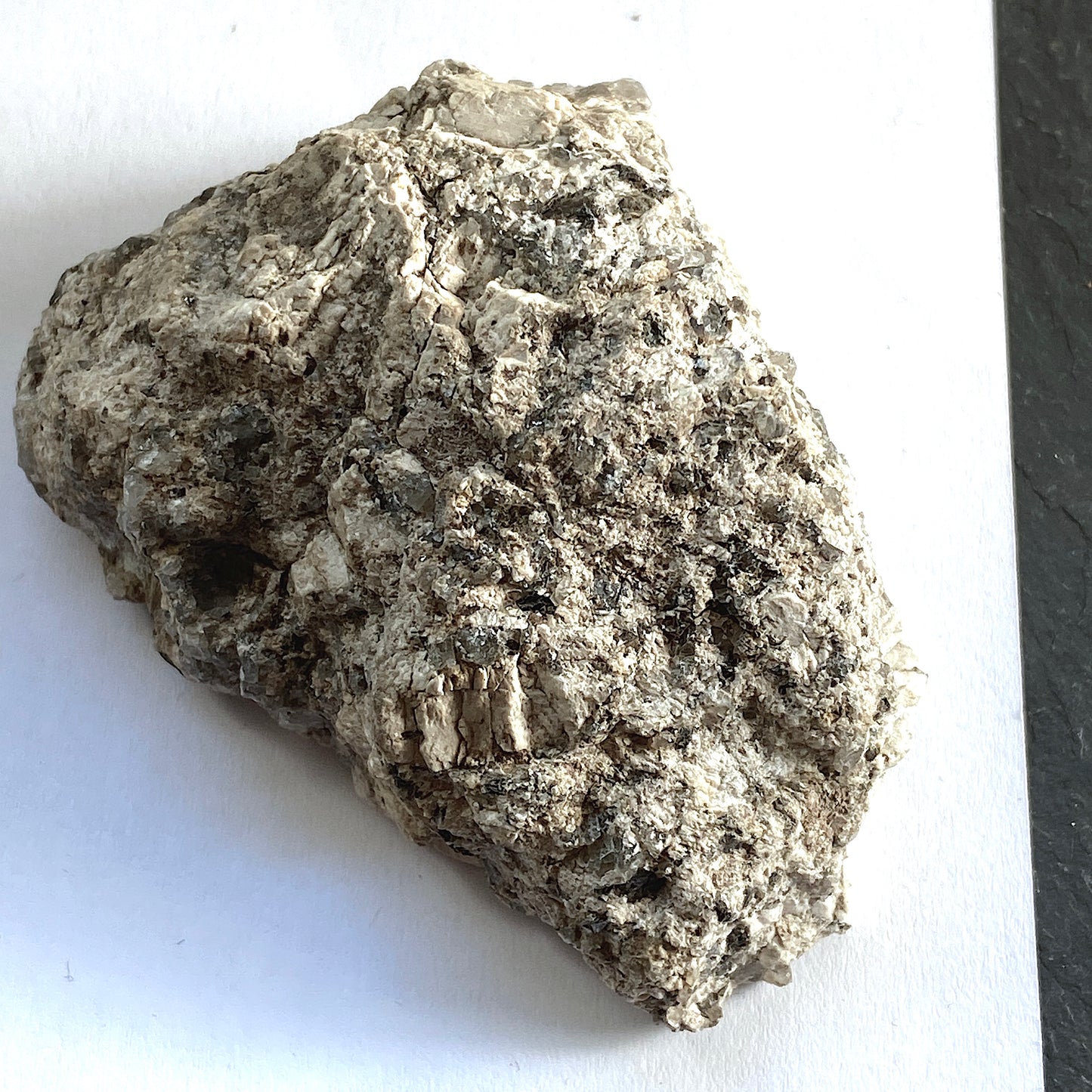 LUNDY ISLAND GRANITE BRITISH PALEOGENE VOLCANIC PROVINCE, 138g MF1451