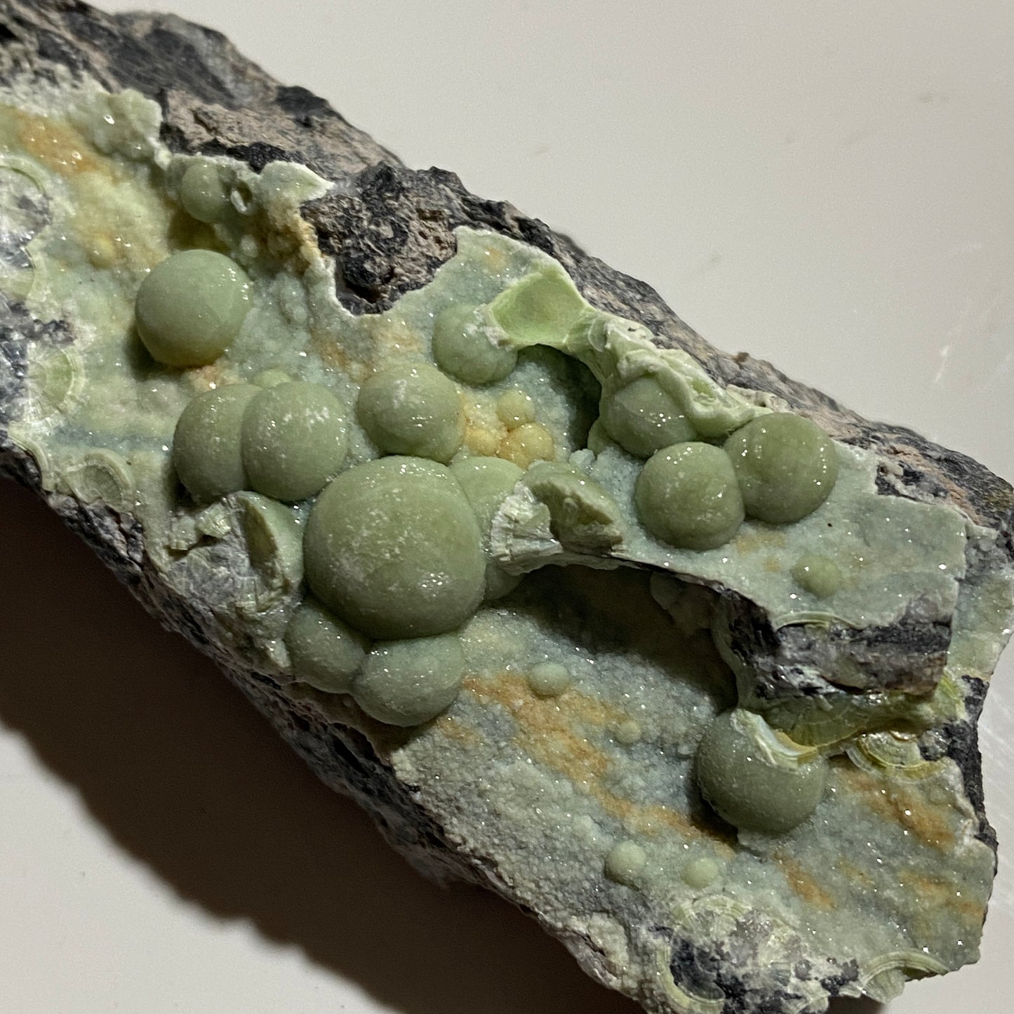 WAVELLLITE : COUNTY PIT, MAULDIN MOUNTAINS, ARKANSAS, U.S.A. 82g MF4685