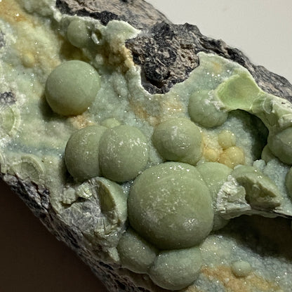 WAVELLLITE : COUNTY PIT, MAULDIN MOUNTAINS, ARKANSAS, U.S.A. 82g MF4685