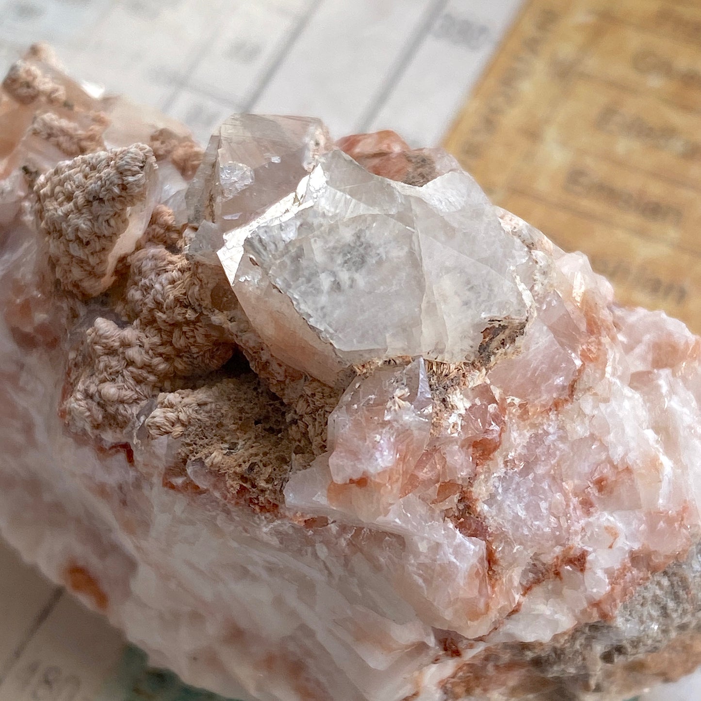 COCKSCOMB BARITE ON CALCITE HAMPSTEAD FARM QUARRY, ENGLAND 78g MF1452