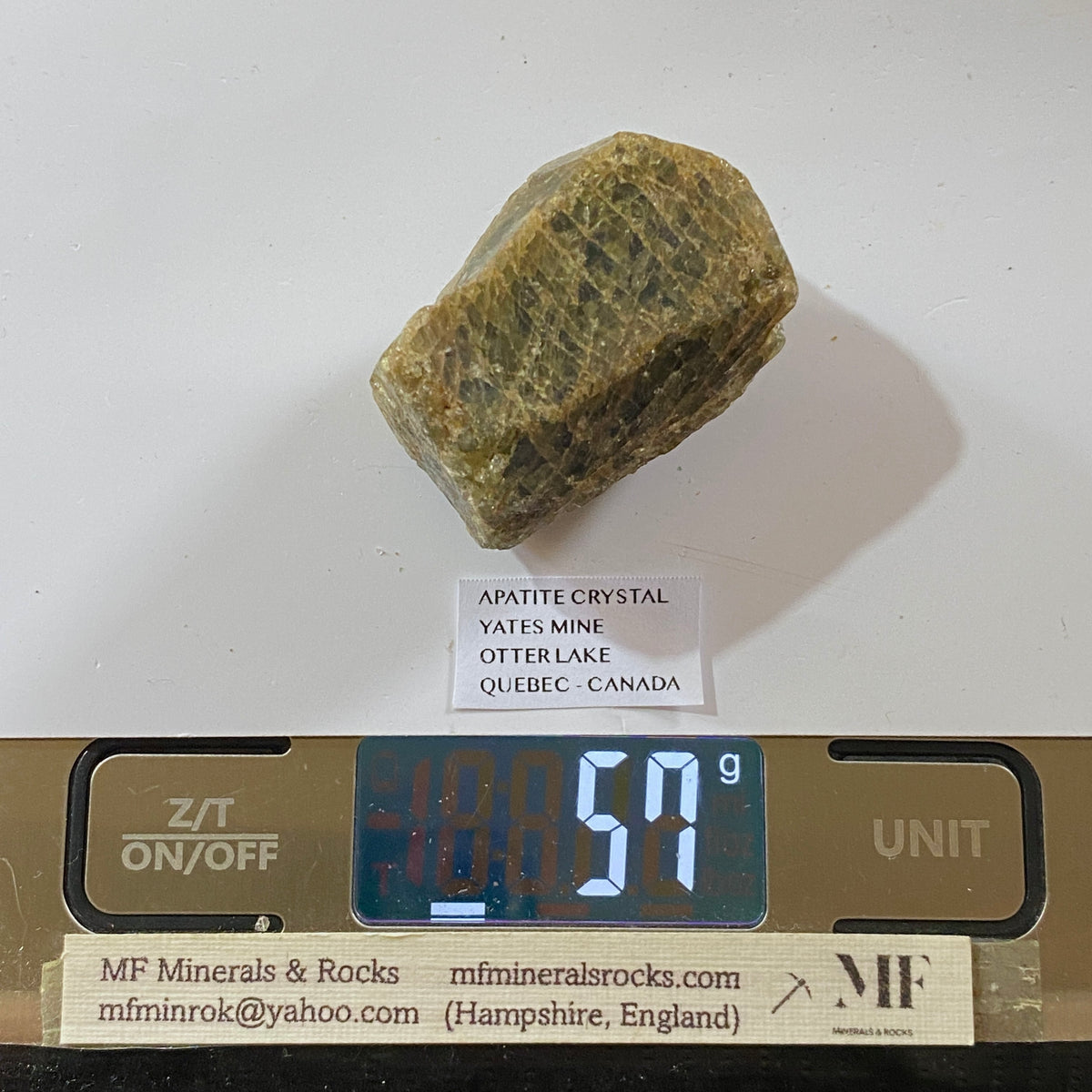 APATITE CRYSTAL : YATES MINE, OTTER LAKE, QUEBEC, CANADA 57g MF5351
