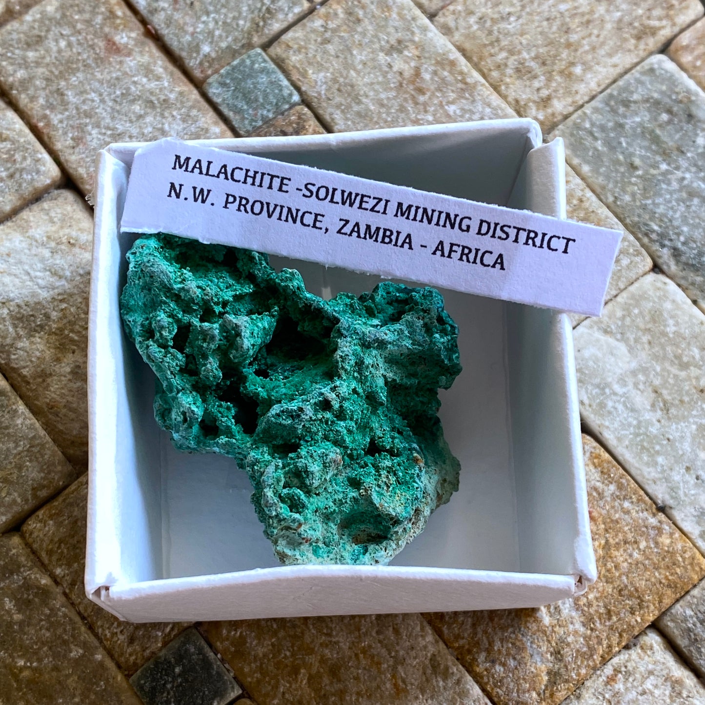 MALACHITE - SOLWEZI MINING DISTRICT, ZAMBIA  38g. MF3337