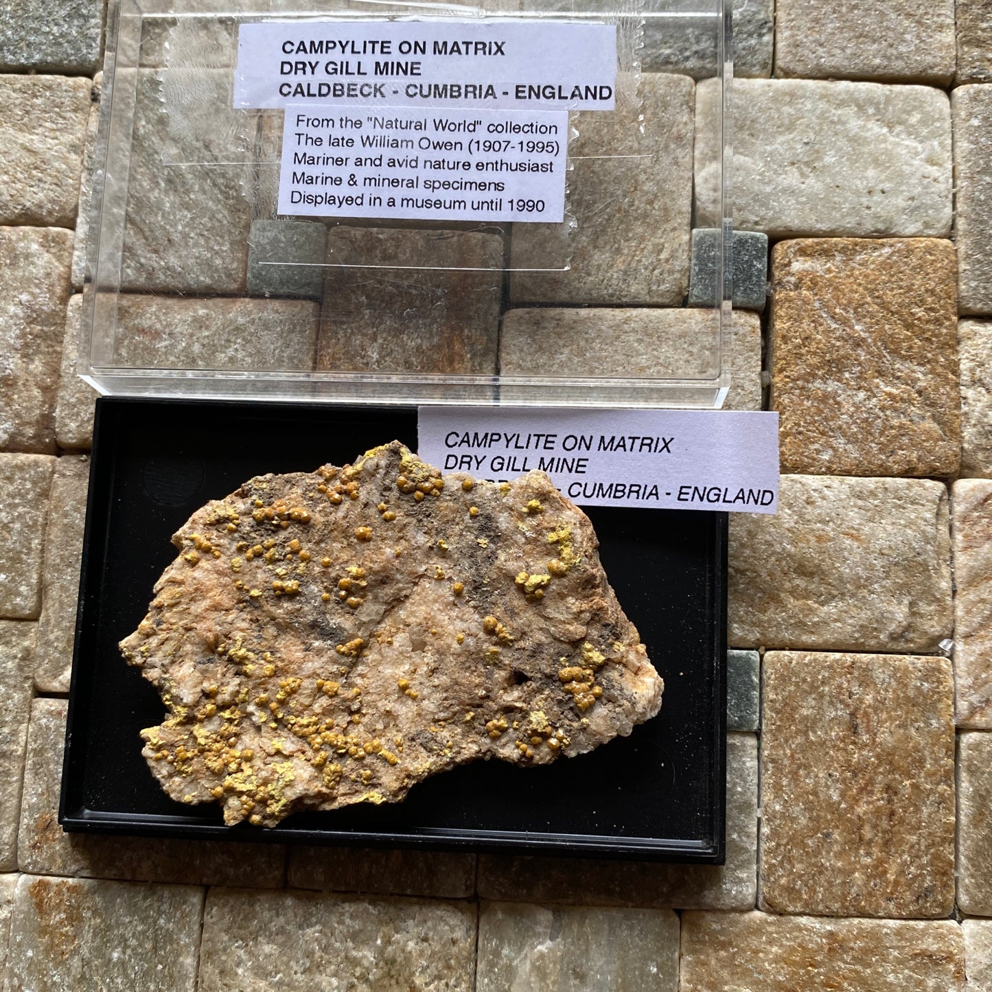 CAMPYLITE [MIMETITE] - DRY GILL MINE, CALDBECK, CUMBRIA 19g MF647