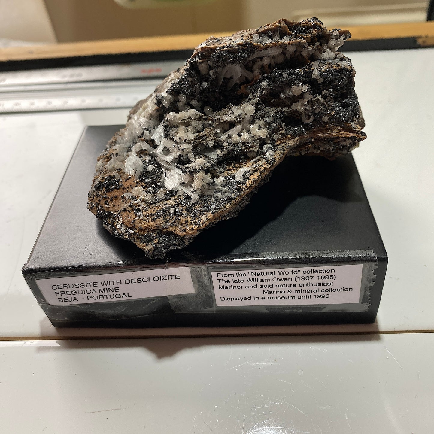 CERUSSITE WITH DESCLOZITE [ETC] - PREGUICA MINE, BEJA, PORTUGAL 192g MF665