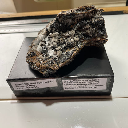 CERUSSITE WITH DESCLOZITE [ETC] - PREGUICA MINE, BEJA, PORTUGAL 192g MF665