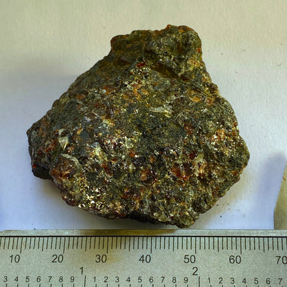 GARNET AMPHIBOLITE FROM EPTELAND, NORWAY 76g MF1456