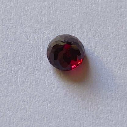 RHODOLITE GARNET NATURAL GEMSTONE - UMBA RIVER, TANGA, TANZANIA 1.02Ct MFG5187