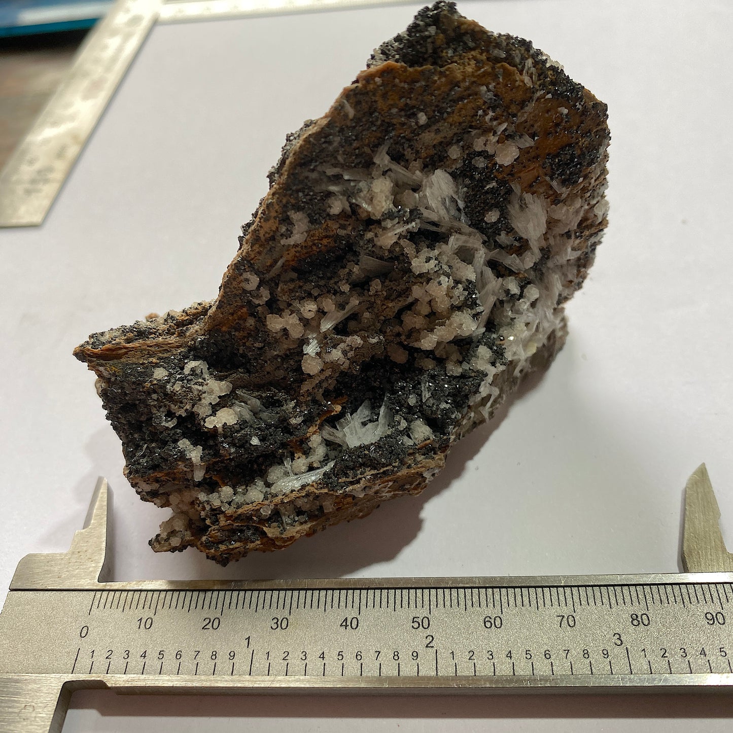 CERUSSITE WITH DESCLOZITE [ETC] - PREGUICA MINE, BEJA, PORTUGAL 192g MF665