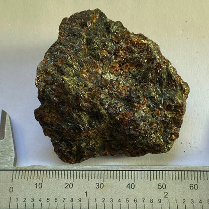 GARNET AMPHIBOLITE FROM EPTELAND, NORWAY 76g MF1456