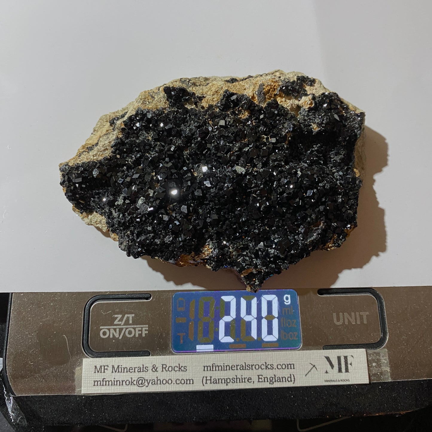 MELANITE GARNET : NEW IDRA MINING DISTRICT, SAN BENITO , CALIFORNIA, U.S.A. 240g MF4686