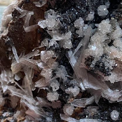 CERUSSITE WITH DESCLOZITE [ETC] - PREGUICA MINE, BEJA, PORTUGAL 192g MF665