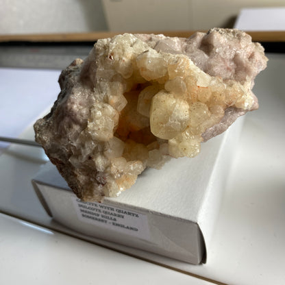 CALCITE/QUARTZ - DULCOTE QUARRY, MENDIP HILLS, SOMERSET  284g.  MF110