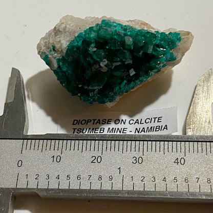 DIOPTASE ON CALCITE : TSUMEB MINE, OSHIKOTO, NAMIBIA. 22g. MF5357