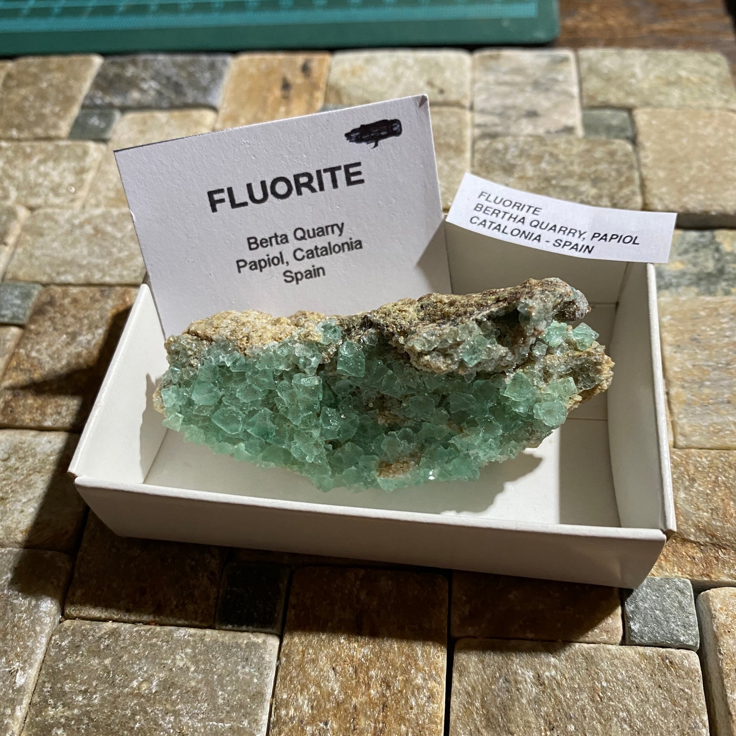 FLUORITE: BERTA QUARRY, PAPIOL, CATALONIA, SPAIN 49g MF4680