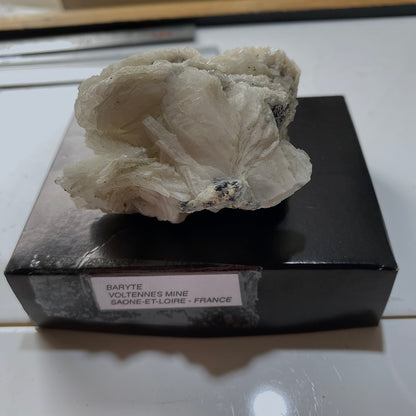 BARYTE - VOLTENNES MINE, SAONE-ET-LOIRE, FRANCE 214g MF657