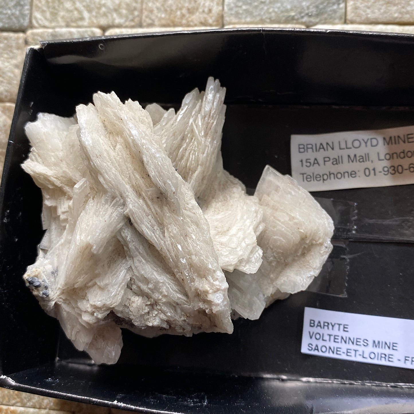 BARYTE - VOLTENNES MINE, SAONE-ET-LOIRE, FRANCE 214g MF657