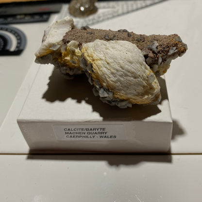 BARYTE/CALCITE : MACHEN QUARRY,CAERPHILLY, WALES. 107g MF4688