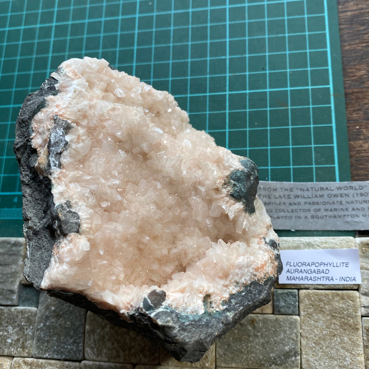 FLUORAPOPHYLLITE - AURANGABAD, MAHARASHTRA, INDIA. 757g MF662