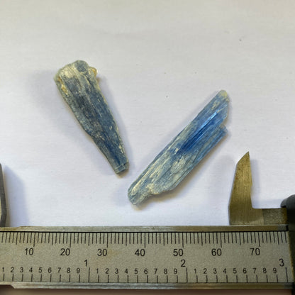 KYANITE CRYSTAL SPECIMENS x 2  - JAJARKOT, NEPAL. 6g MF3658