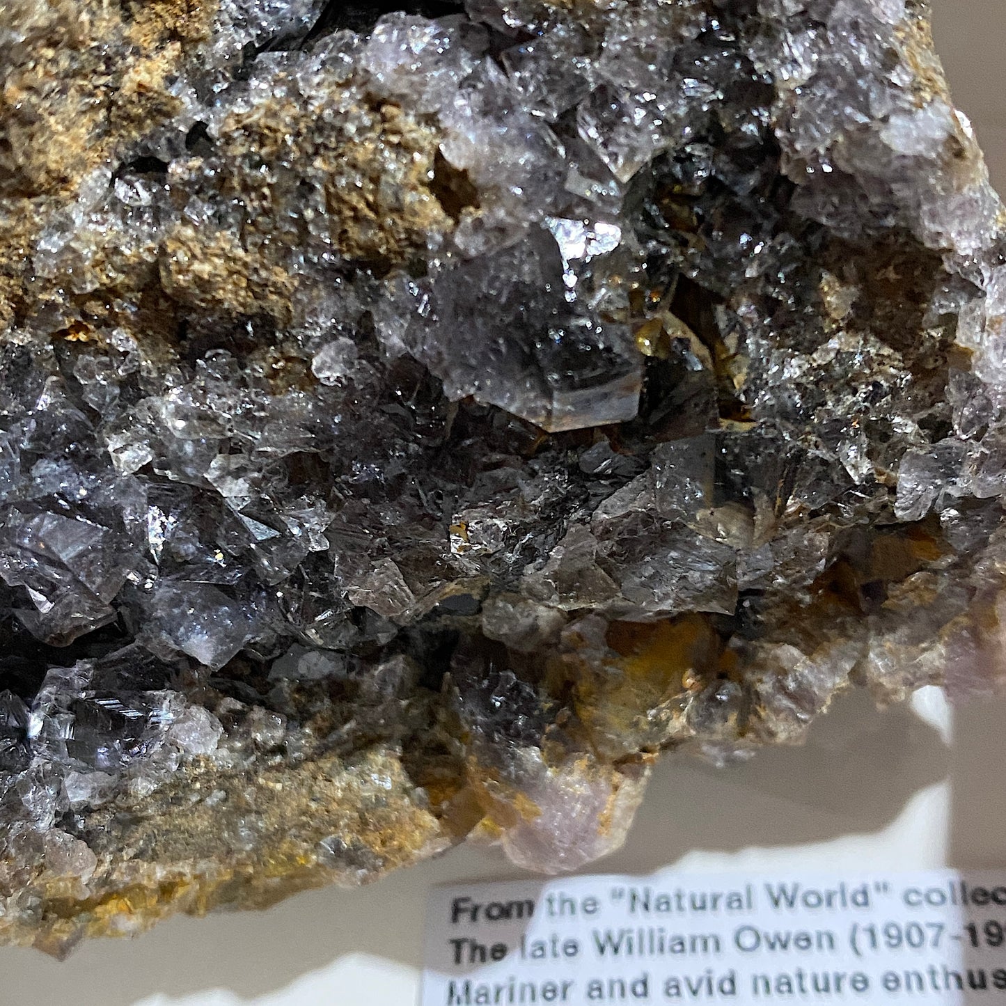 FLUORITE [ETC] : ALLENHEADS MINE, ALLENDALE, NORTHUMBERLAND, ENGLAND 307g MF4673