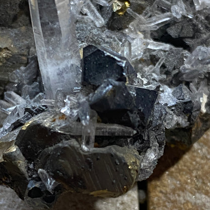 SPHALÉRITE/QUARTZ/CHALCOPYRITE/PYRITE DU PÉROU 48g MF621