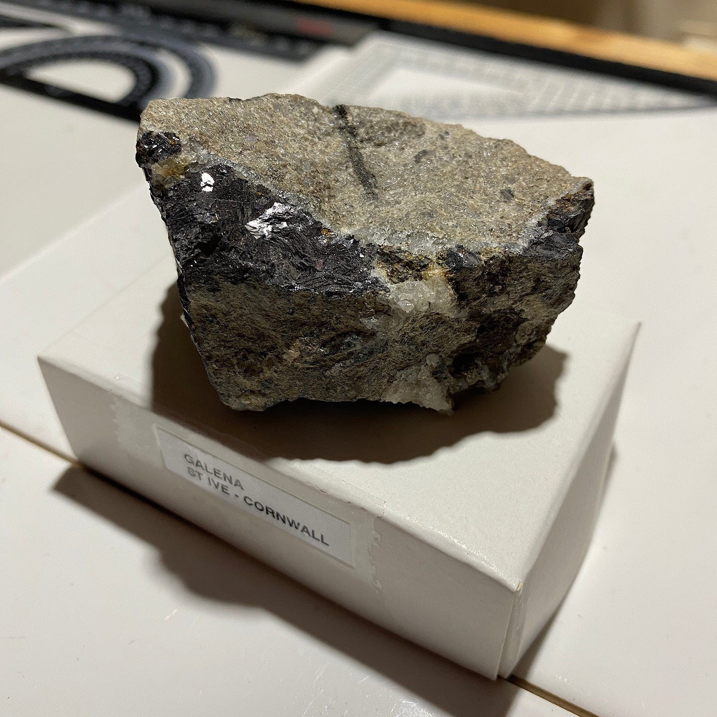 GALENA [ETC] : ST IVE,  ST IVE & PENSILVA,CORNWALL, ENGLAND 126g MF4670