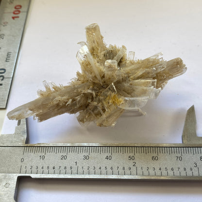 SELENITE FROM ANGERVILLE, ESSONNE, FRANCE. 25g. MF3682