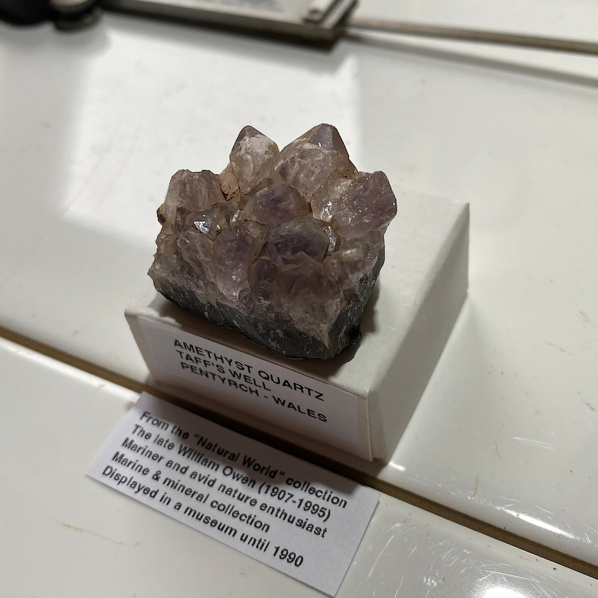 AMETHYST QUARTZ : TAFF'S WELL QUARRY, PENTYRCH, WALES  19g. MF5367