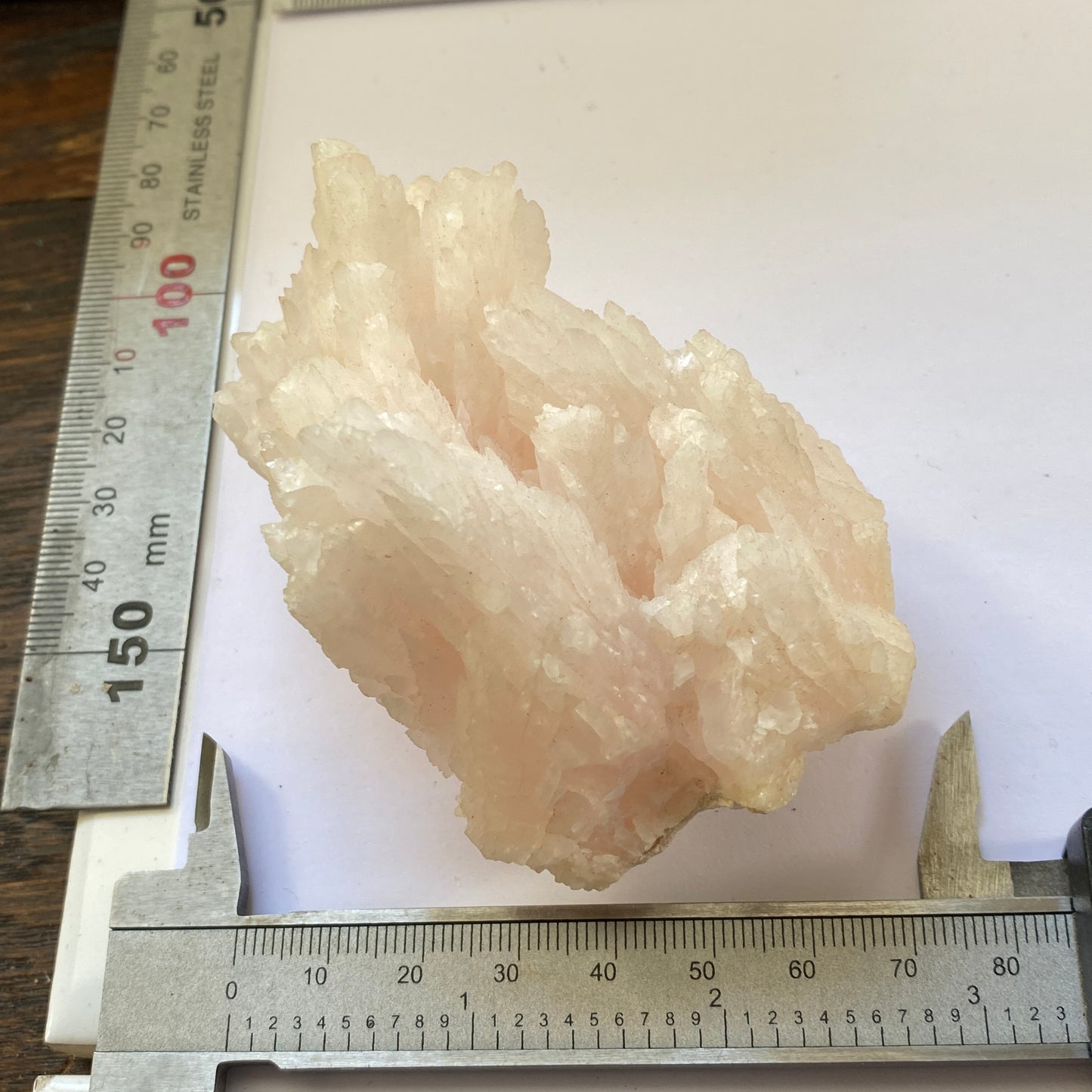 MANGANOAN CALCITE - BOLDUT MINE, ROMANIA. 203g MF240