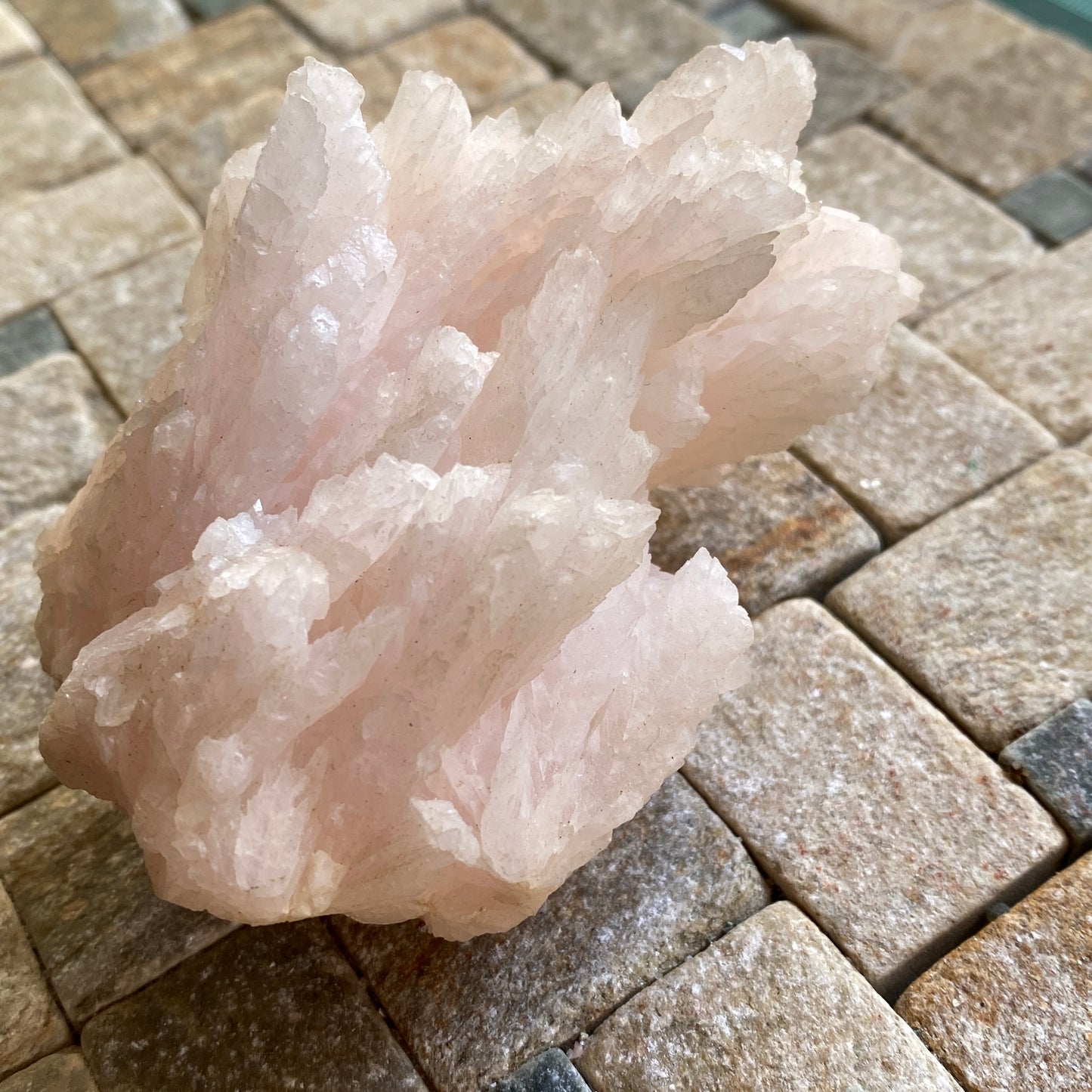 MANGANOAN CALCITE - BOLDUT MINE, ROMANIA. 203g MF240