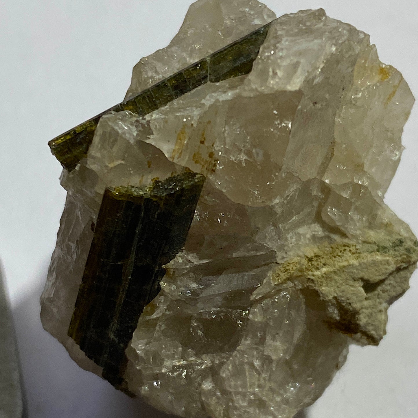 EPIDOTE IN QUARTZ - LIDKOPING, VASTRA GOTALAND, GILLSTAD, SWEDEN